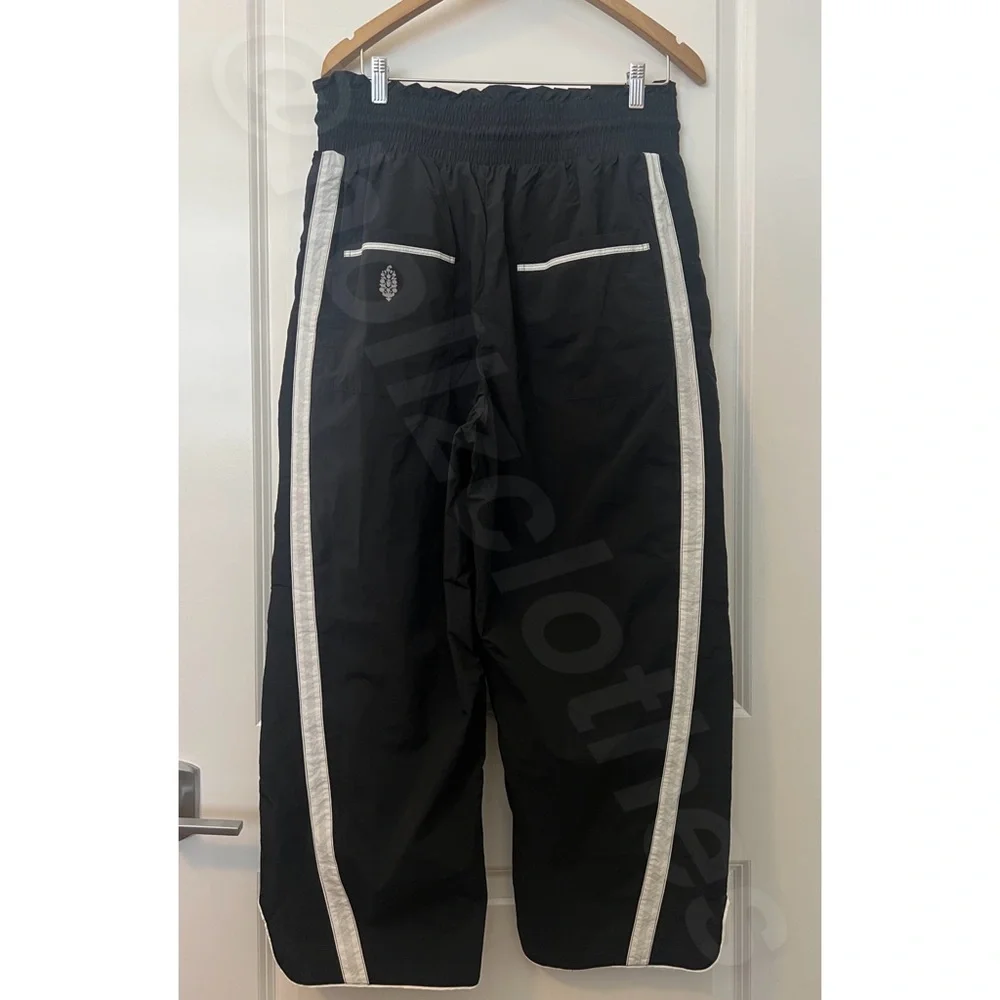 ❌SOLD❌ NWOT Free People Champ Is Here Pants Black ❌SOLD❌ - Picture 9 of 12